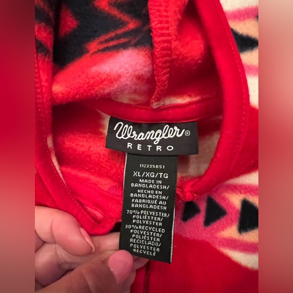 WRANGLER Retro Aztec Print Fleece Zip Up Hoodie Red - Picture 4 of 6